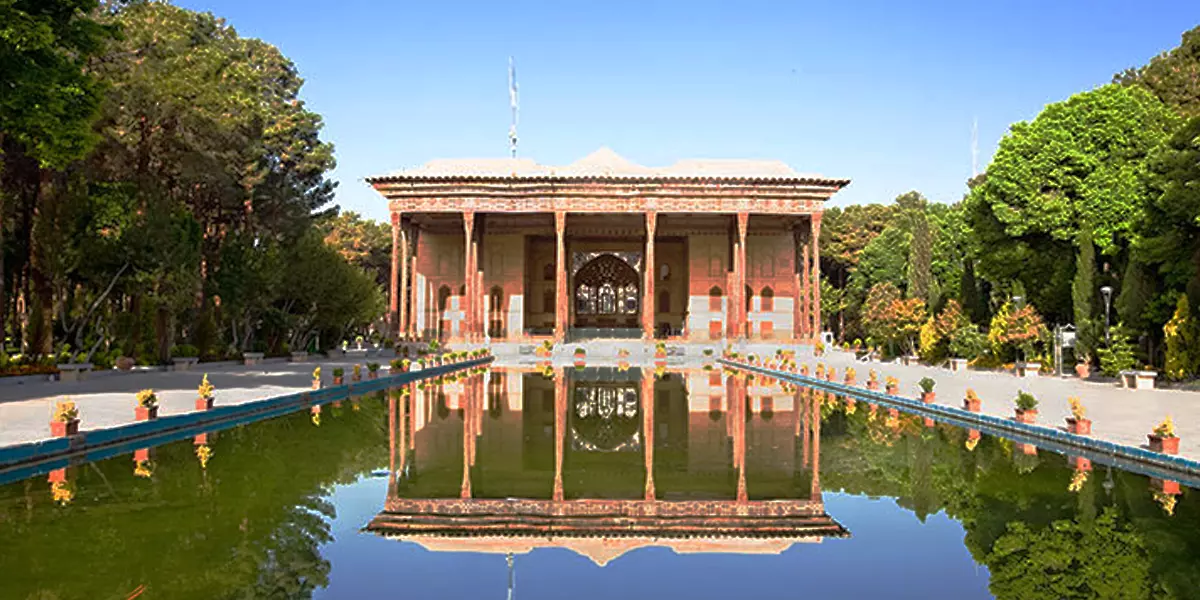 Chehel Sotoun Palace A Glimpse into Iran's Architectural Grandeur