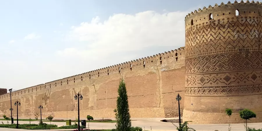 Is the Arg of Karim Khan open to the public