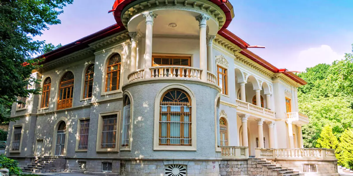 Saad Abad Palace (history+location+tour)